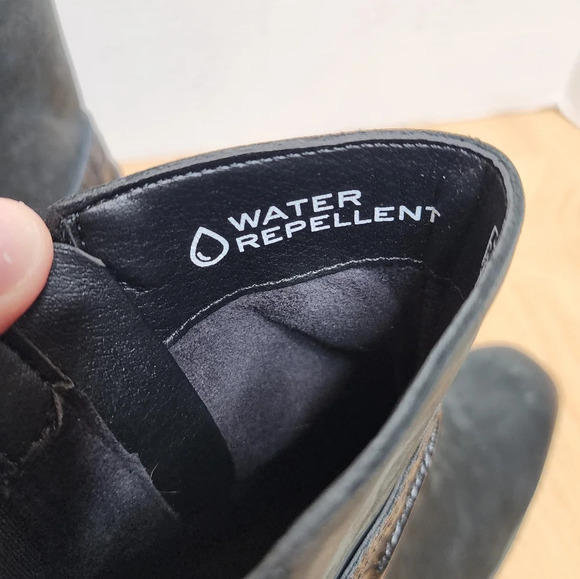 Vionic Carnelia Black Leather Western Booties women's size 11 like new - Picture 5 of 16